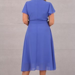 rozkloszowana-sukienka-midi-wiazana-niebieska (3)