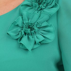 sukienka-z-kwiatem-na-ramieniu-zielona (4)