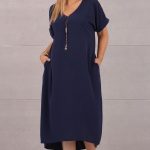 Granatowa luźna sukienka oversize maxi