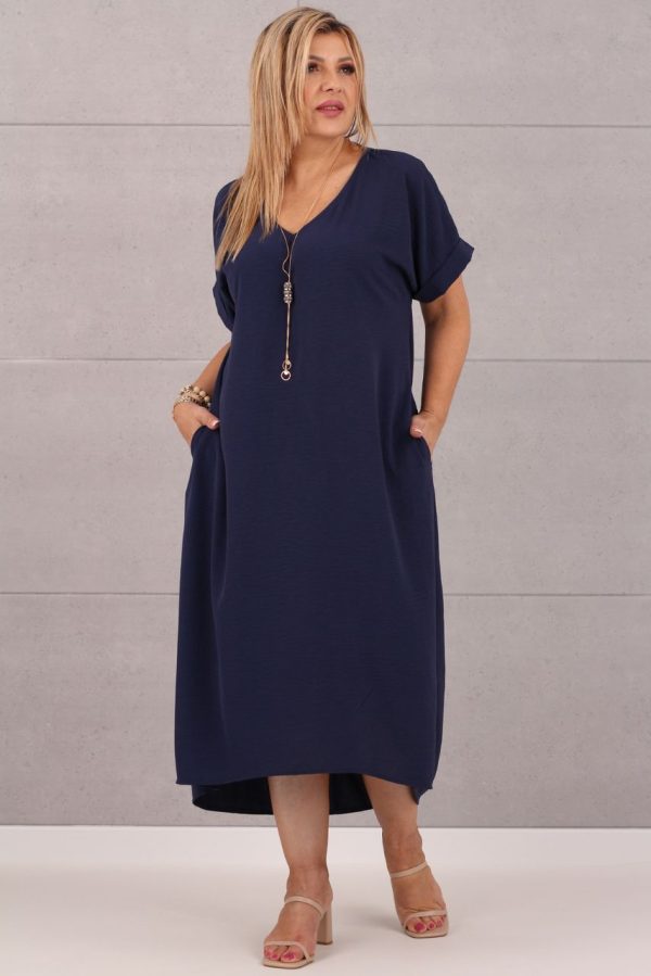 Granatowa luźna sukienka oversize maxi