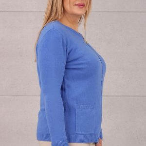 klasyczny-sweter-rozpinany-chabrowy (1)