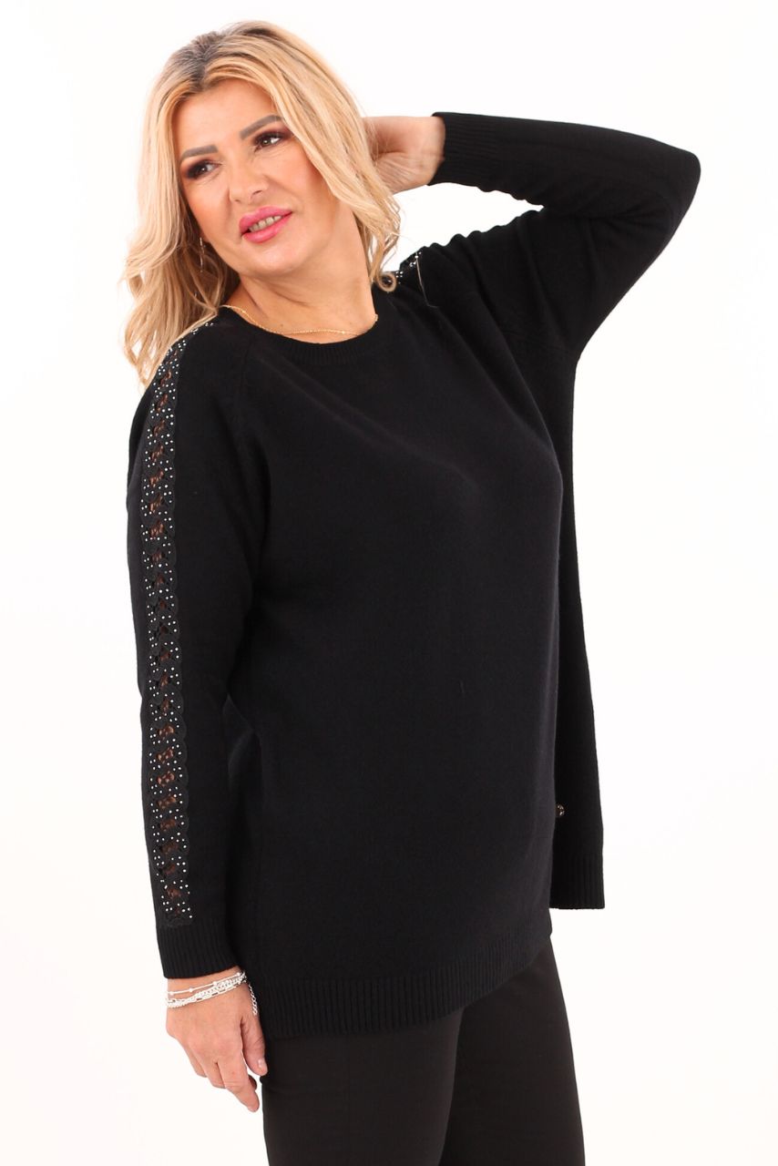 Czarny sweter oversize damski