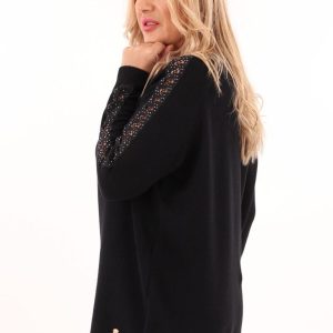 czarny-sweter-oversize-damski (4)